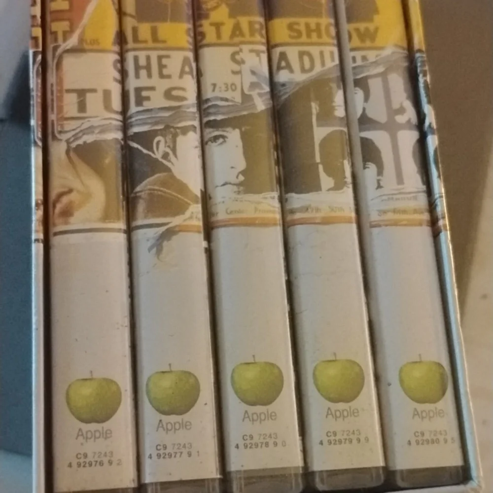 The Beatles Anthology Bookof DVDs